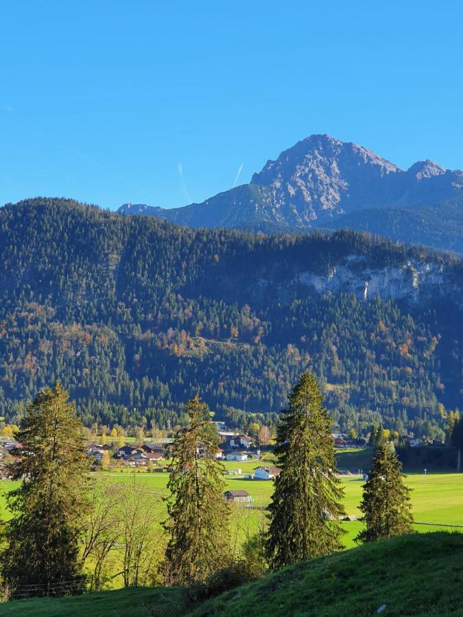 Ferienwohnung Tiroler Auszeit & Whirlpool Höfen Zewnętrze zdjęcie