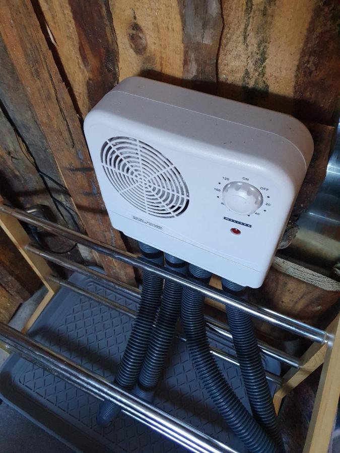 Ferienwohnung Tiroler Auszeit & Whirlpool Höfen Zewnętrze zdjęcie